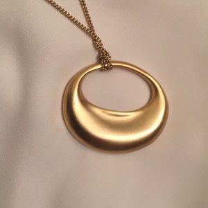 New York & Company Jewelry - Like NEW! Gold necklace New York & Company Jewelry - Like NEW! Gold necklace